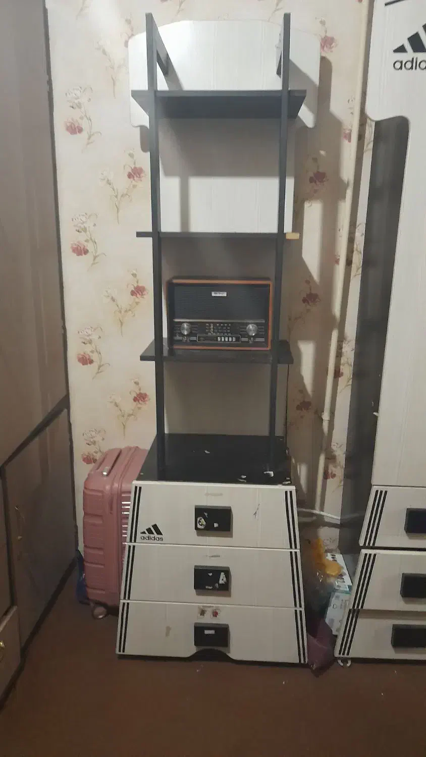 کمد|جاکفشی، کمد، دراور|گرگان, |دیوار