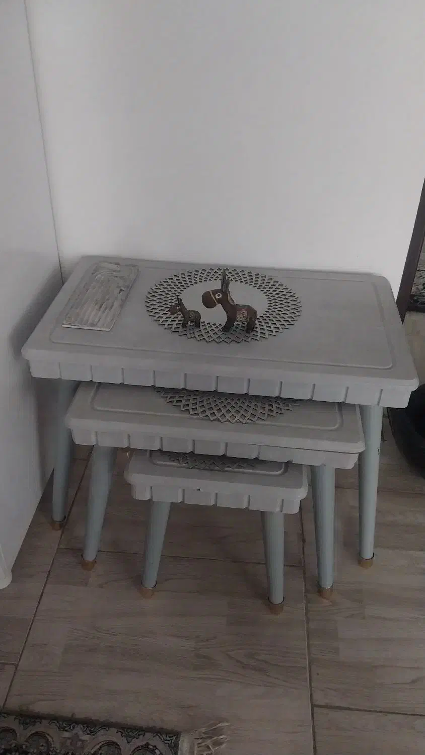 جلومبلی و عسلی|مبلمان خانگی و میز عسلی|رشت, کوی فکوری|دیوار