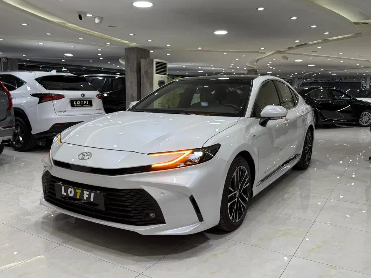 TOYOTA KMRY LE (2025)|خودرو سواری و وانت|تهران, نیلوفر|دیوار