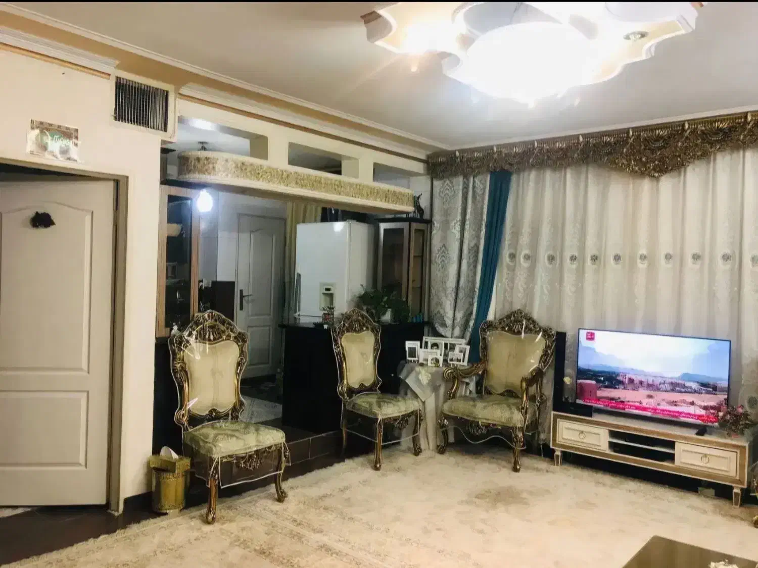 ۶۰ متری  طبقه دوم غرق نور سالن پرده خور مناسب عروس|اجارهٔ آپارتمان|اسلام‌شهر, شهرک قائمیه|دیوار