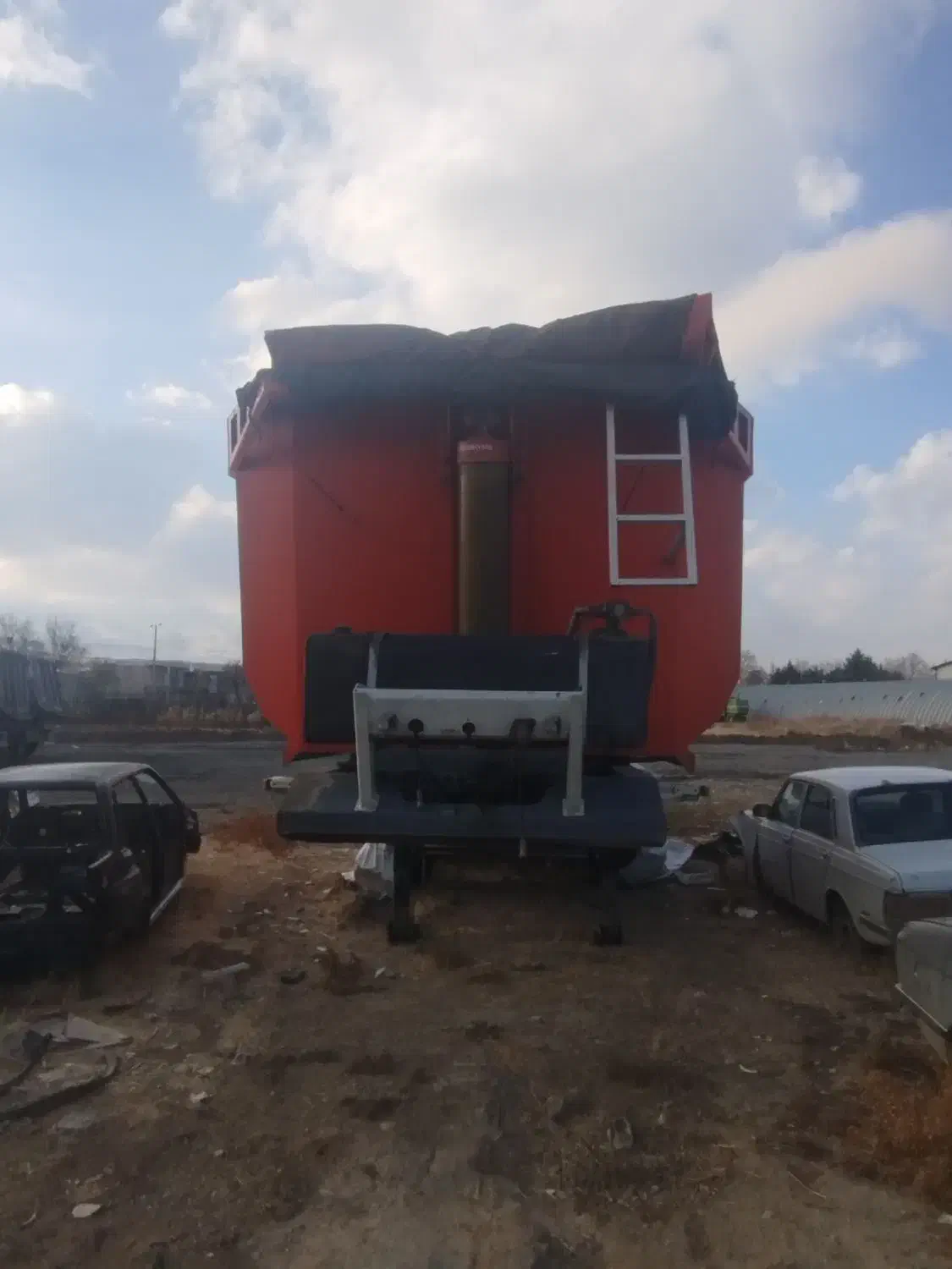 تریلی|خودرو سنگین|بروجرد, |دیوار