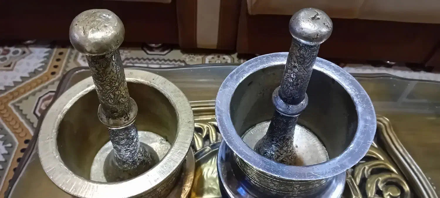 هونگ غرق درقلم دستی برنجی اصل وقدیمی|کلکسیون اشیاء عتیقه|شیراز, گلشن|دیوار