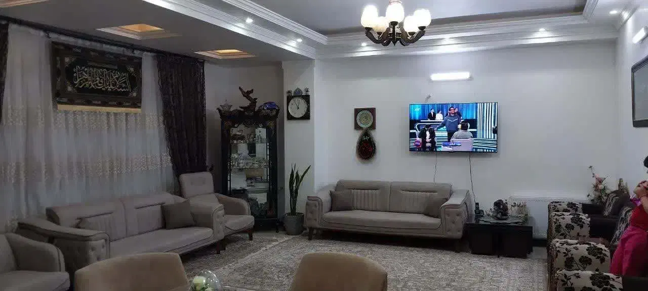 110متر نوساز لوکس در هنرستان|فروش آپارتمان|قم, باغ کرباسی|دیوار