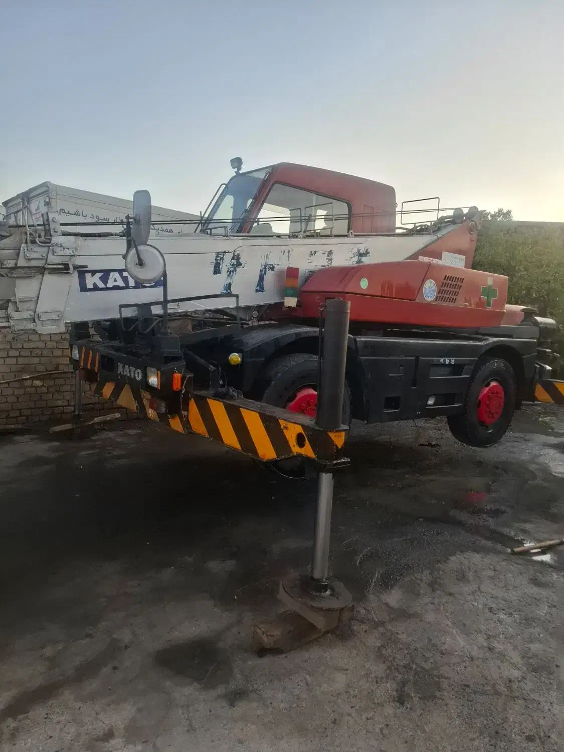 چرثقیل ده تن گارگاهی|خودرو سنگین|گلپایگان, |دیوار