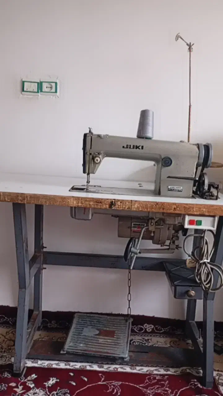 چرخ خیاطی جوکی|چرخ خیاطی و ریسندگی|گرمی, |دیوار