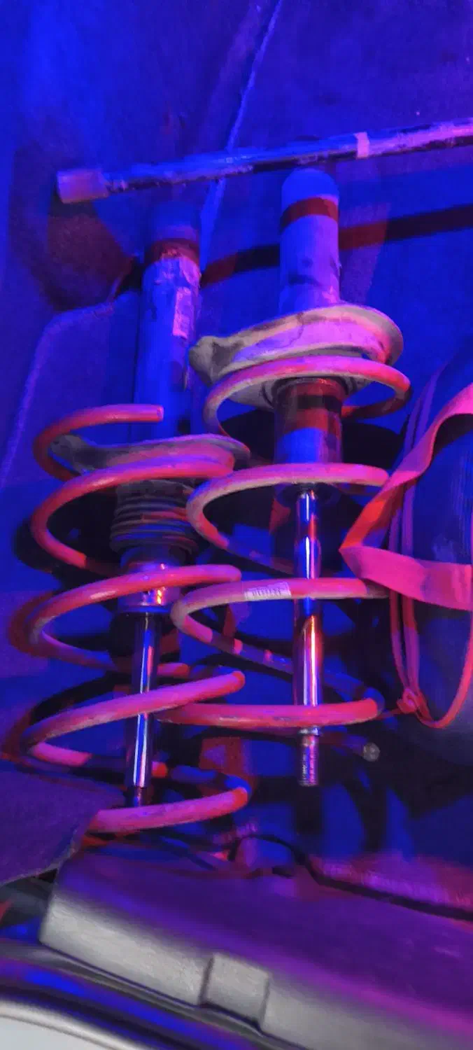 کمک فابریک و فنر سایز 28 اسپرت|قطعات یدکی و لوازم جانبی|اصفهان, رسالت|دیوار