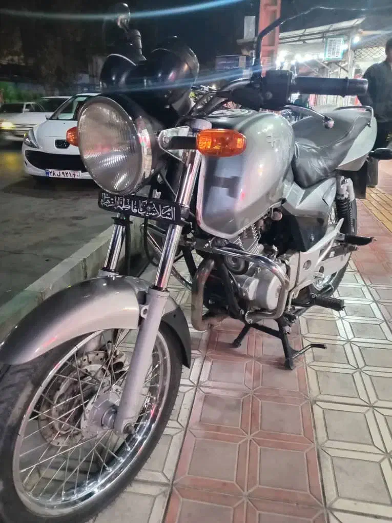 پالس پره ای ۸۷|موتورسیکلت|پیشوا, |دیوار