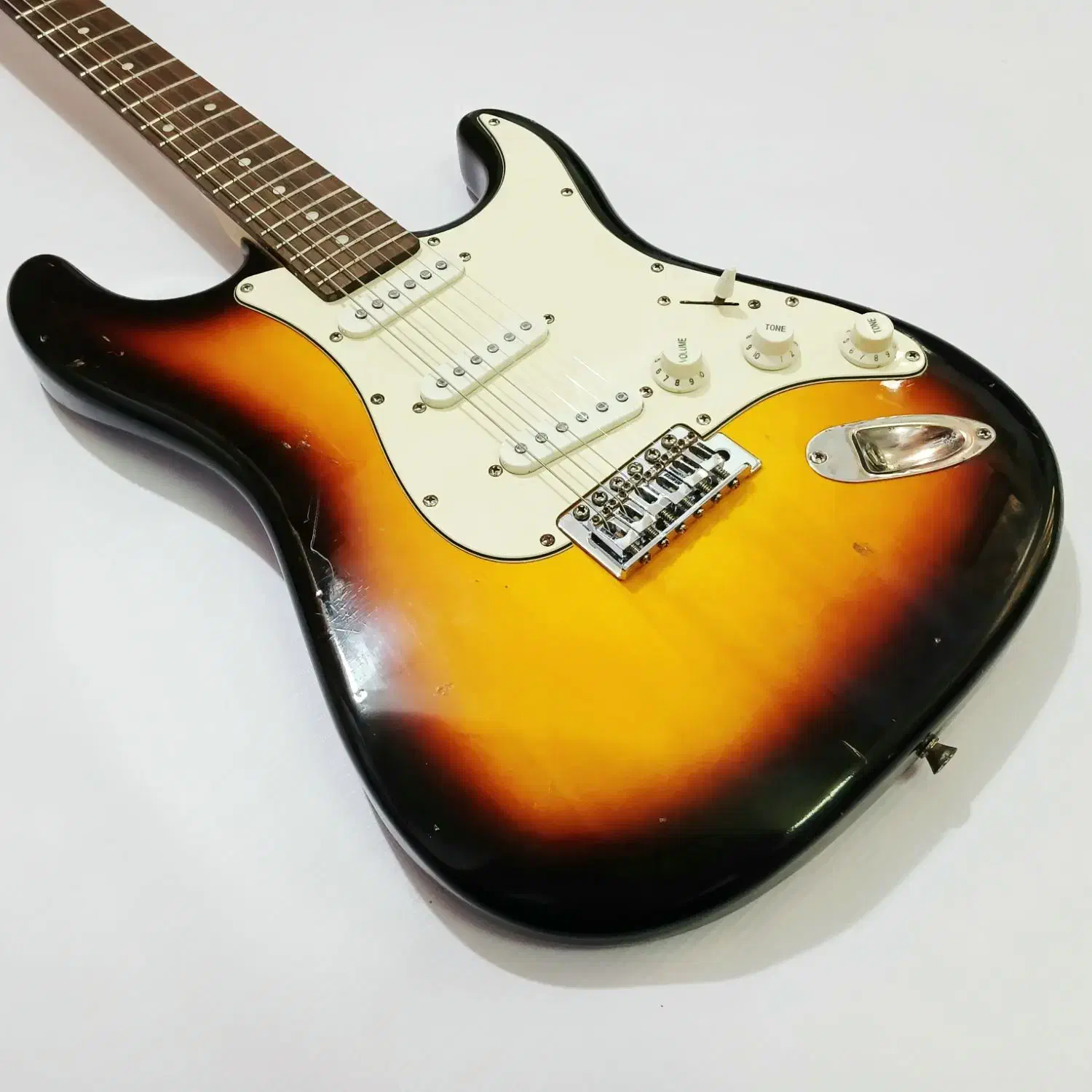 گیتار الکتریک Swing Stratocaster|گیتار، بیس، امپلیفایر|بندرعباس, |دیوار
