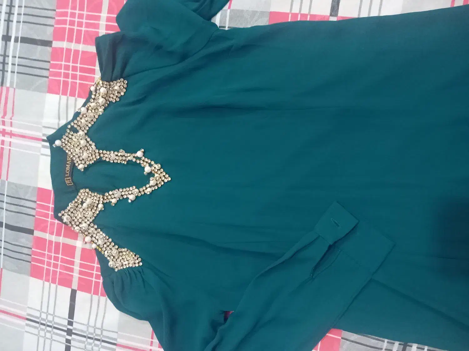 تعدادی شومیز نونو|لباس|اراک, |دیوار