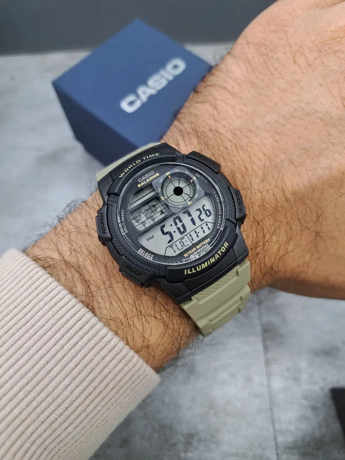 کاسیو اورجینال جهان نما گرد ترکیب رنگ فوق العاده|ساعت|اصفهان, قائمیه|دیوار