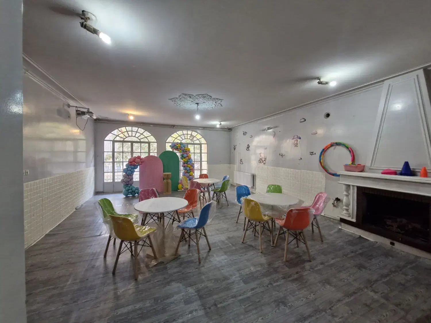 خانه ی جشن و تولد کودک|خدمات پذیرایی، مراسم|اصفهان, بهار آزادی|دیوار