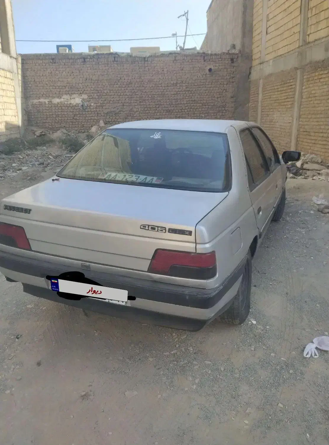 پژو ۴۰۵|خودرو سواری و وانت|صفادشت, |دیوار