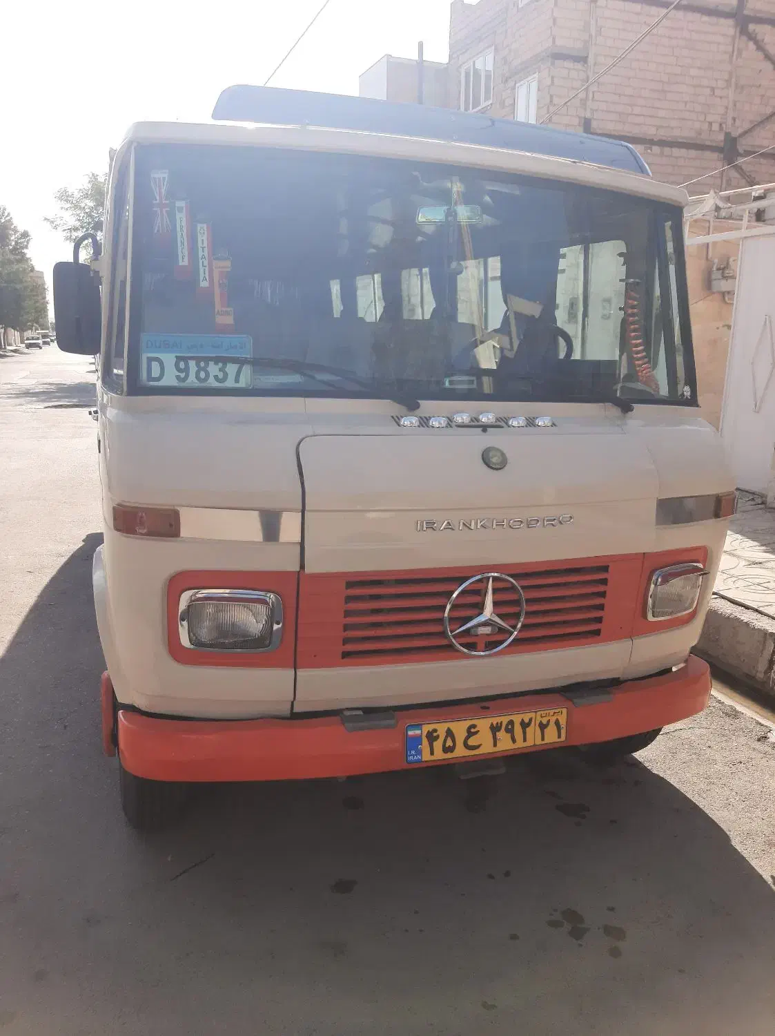 سرویس و دربستی مینی بوس بنز تمیز|خدمات حمل و نقل|نظرآباد, نظرآباد|دیوار