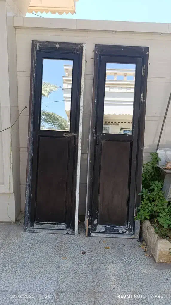 درب|مصالح و تجهیزات ساختمان|کنار تخته و کمار, |دیوار