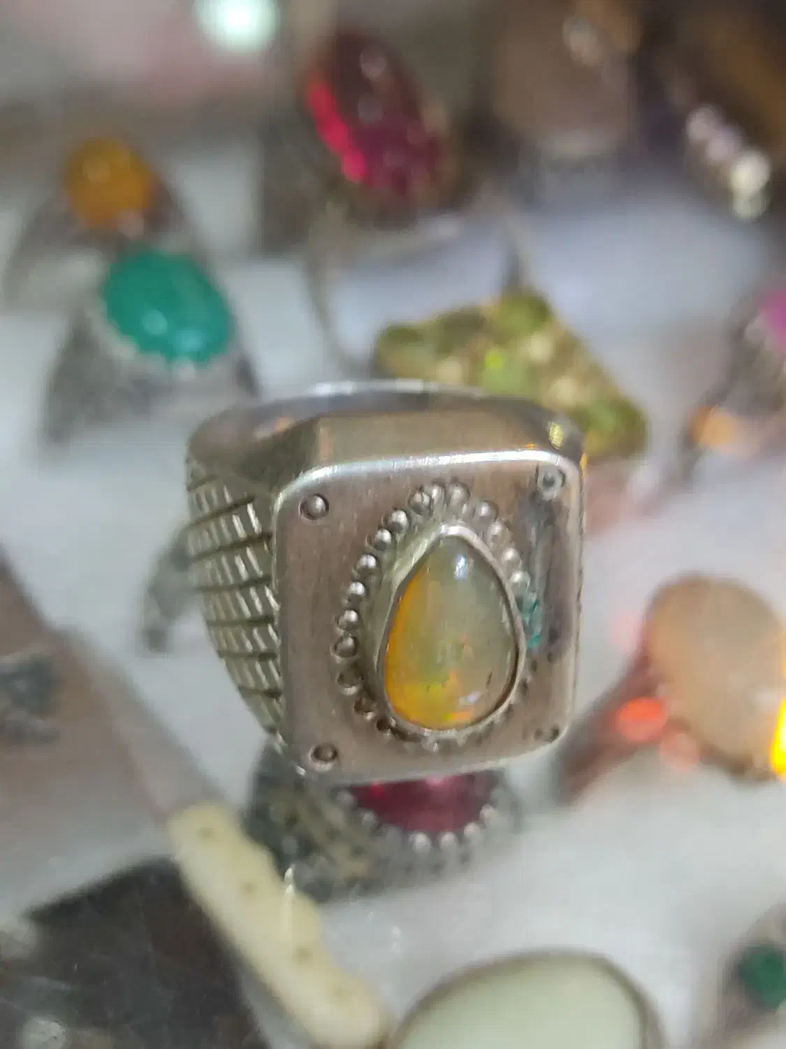 انگشتر|کلکسیون اشیاء عتیقه|کبودرآهنگ, |دیوار