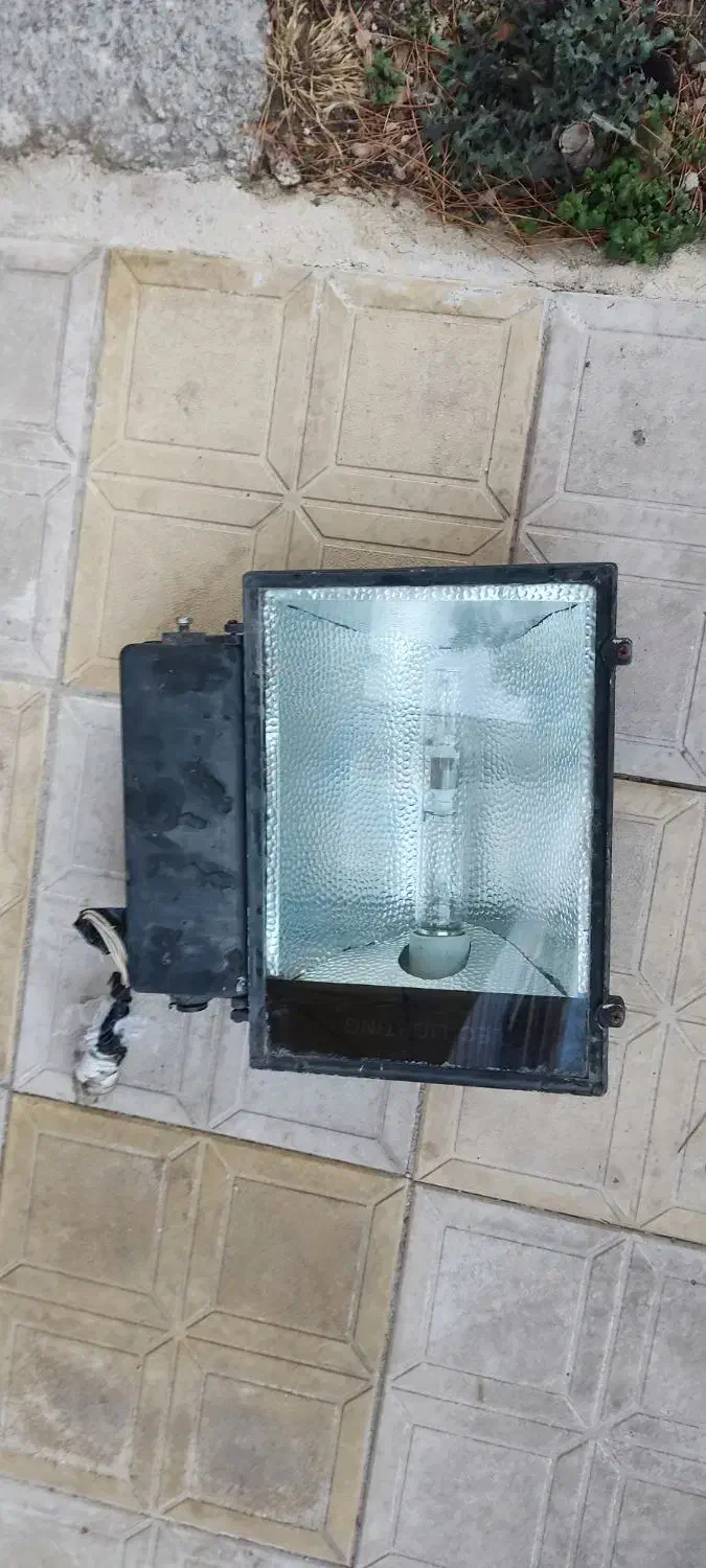 پرژکتور خیاری|لامپ و چراغ|ارومیه, |دیوار