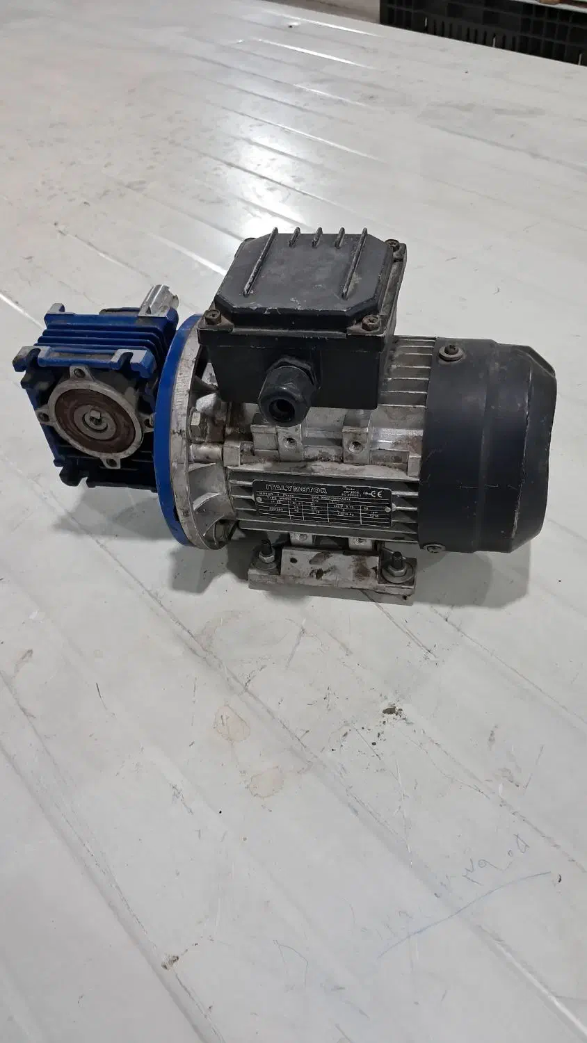 موتورگیربکس شفت از بقل،ITALY MOTOR،سه فاز،۰.۱۸ KW|ماشینآلات صنعتی|شهریار, رضی آباد پایین|دیوار