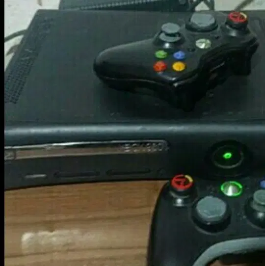 فروش Xbox 360 مشکی|کنسول، بازی ویدئویی و آنلاین|تهران, سوهانک|دیوار