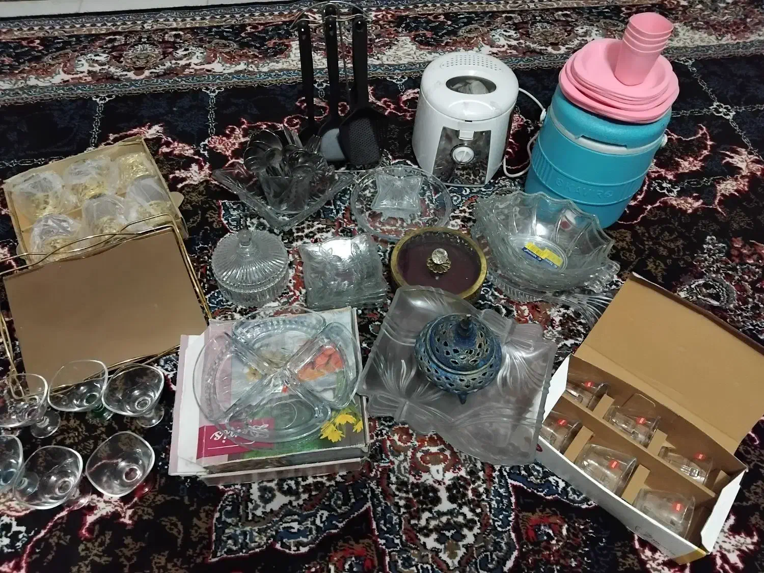 وسایل آشپزخانه|ظروف سرو و پذیرایی|هشتگرد, مدرس|دیوار