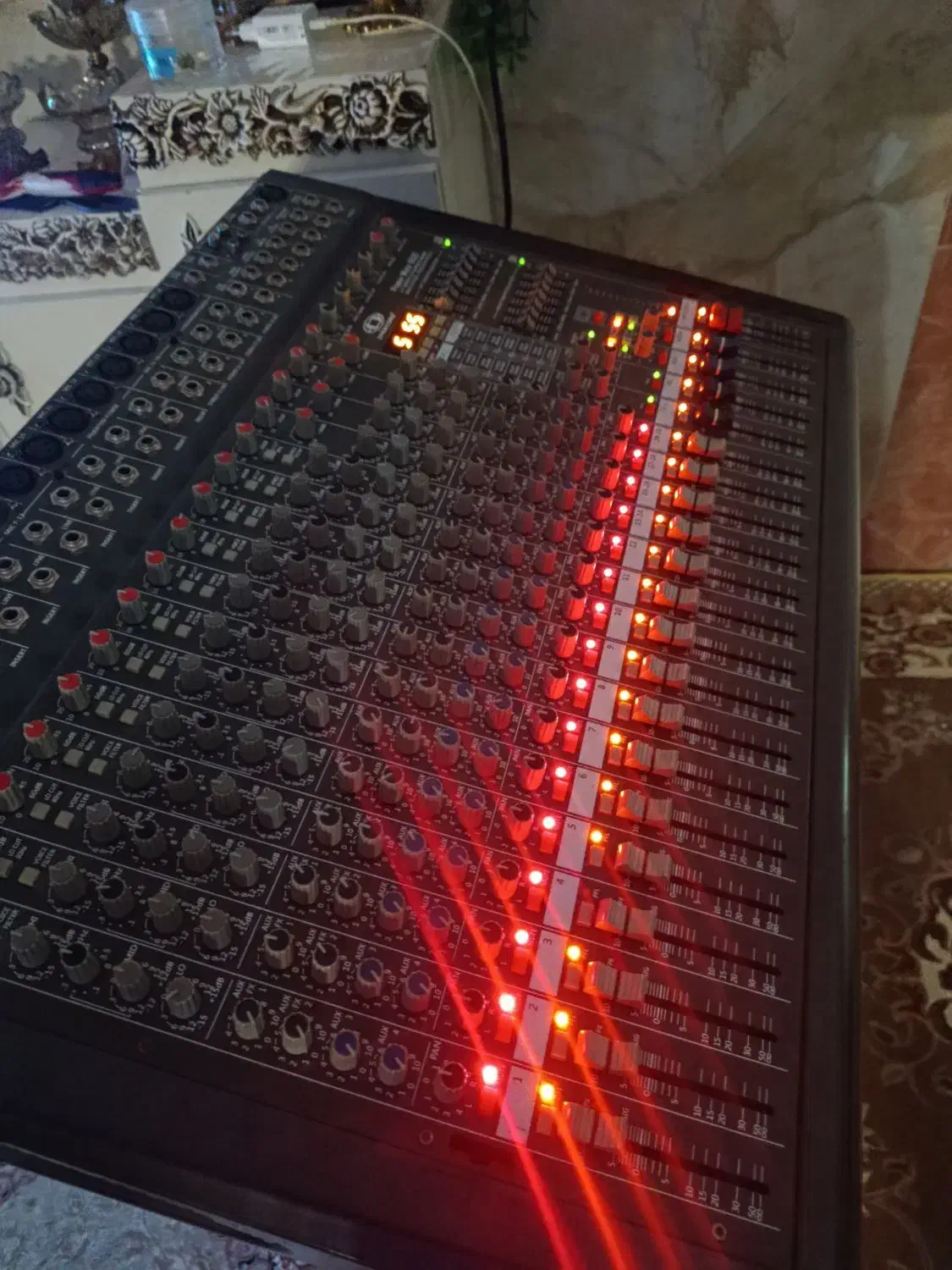 پاور میکسر۱۶۰۰ دایناکورد ۲ طلای ۱۸ عیار|آلات موسیقی|اشتهارد, |دیوار