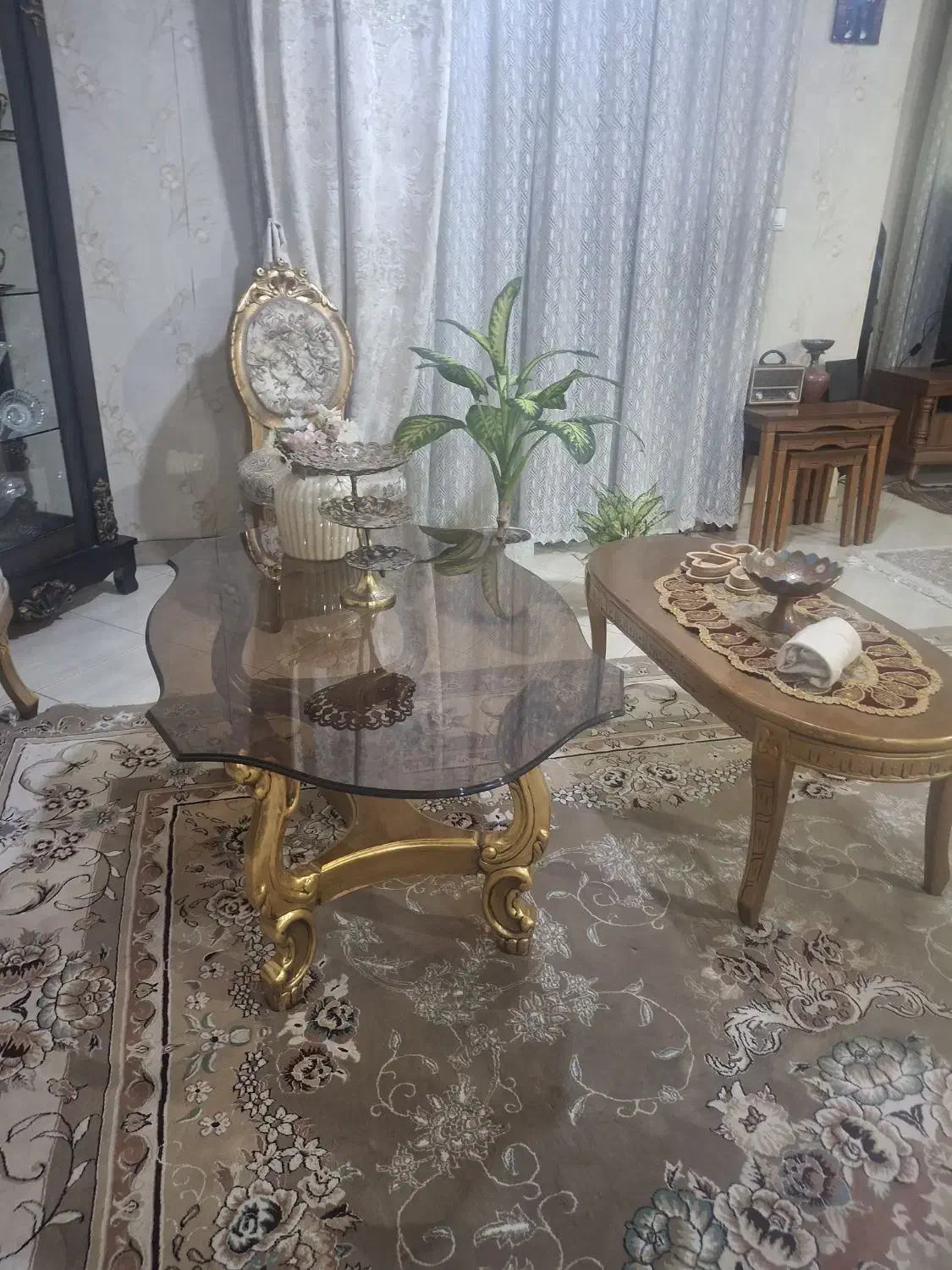 مبل سلطنتی هفت نفره|مبلمان خانگی و میز عسلی|ورامین, خیر آباد|دیوار