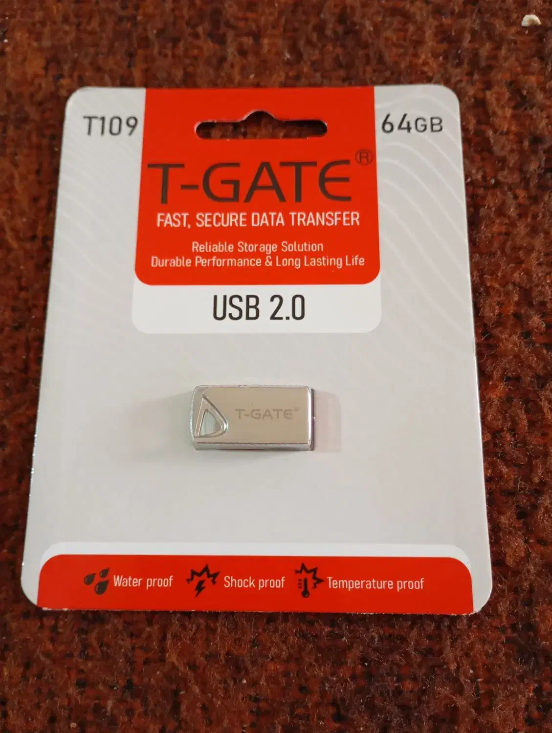 فلش 64گیگ|قطعات و لوازم جانبی رایانه|بروجرد, |دیوار