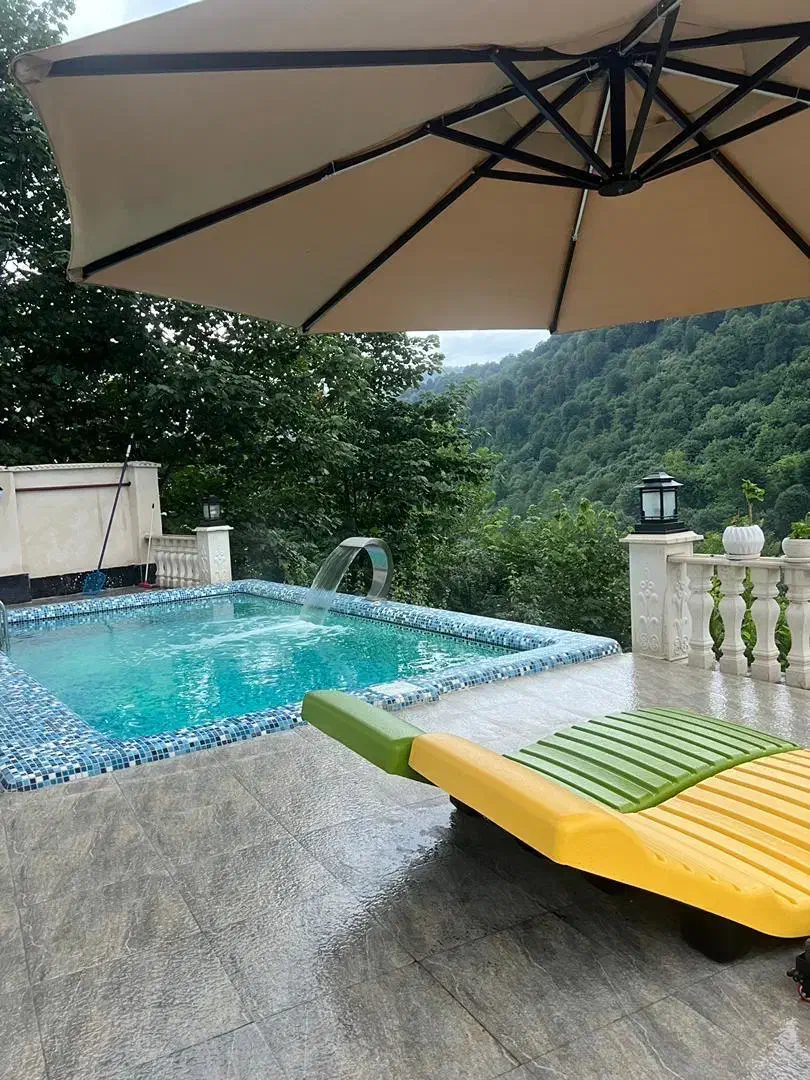 اجاره ویلا استخر رو باز رو جنگل تراس دلنشین 102|اجارهٔ کوتاه‌مدت ویلا و باغ|شفت, |دیوار