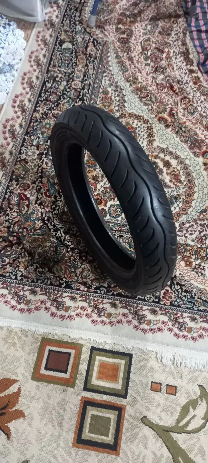 لاستیک برای موتر کیلیک و ایروکس|قطعات یدکی و لوازم جانبی|آبیک, |دیوار