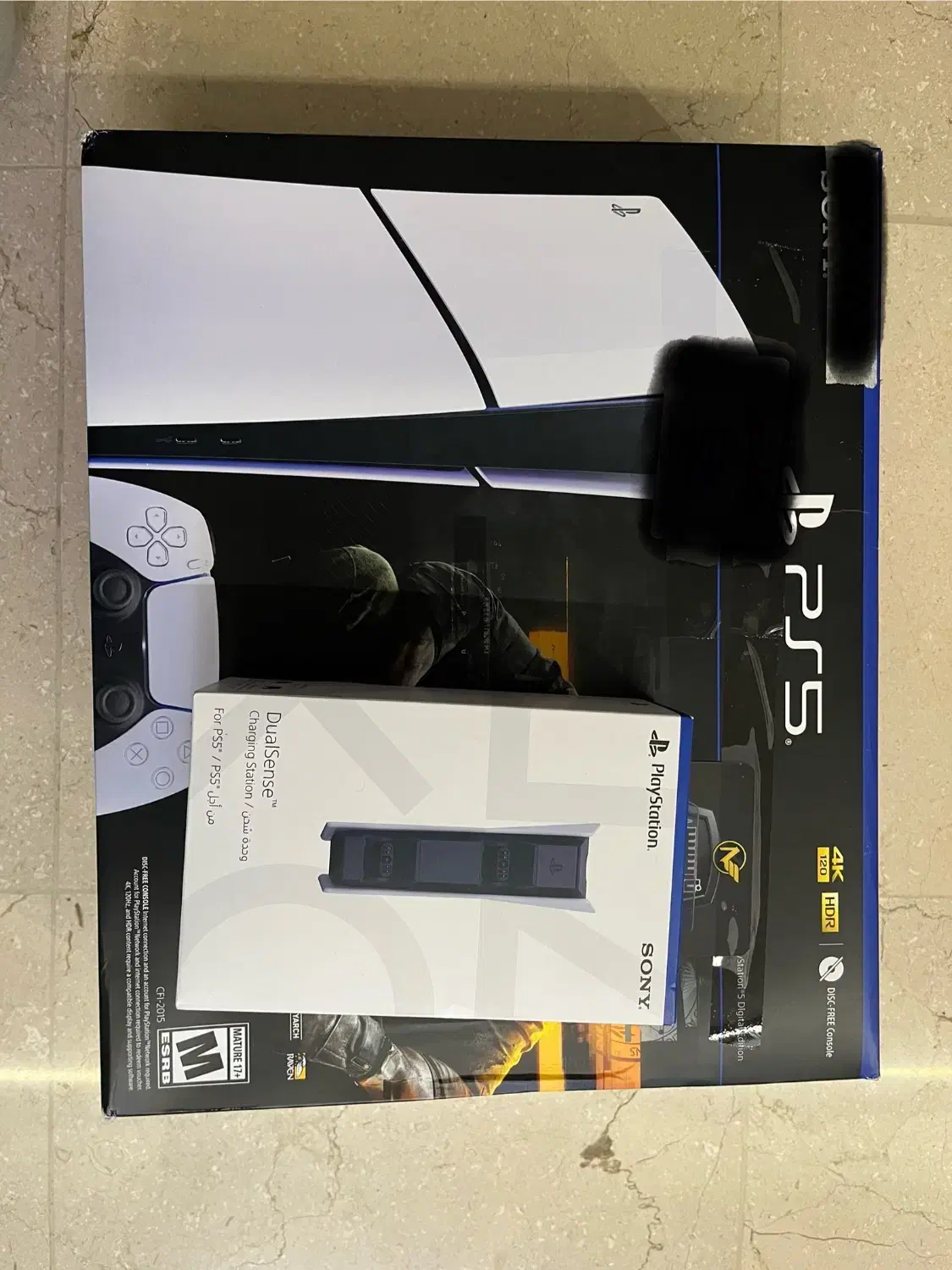 پی اس فایو اسلیم همراه پایه شارژ ،بازی و گارانتی|کنسول، بازی ویدئویی و آنلاین|اصفهان, عباس‌آباد|دیوار