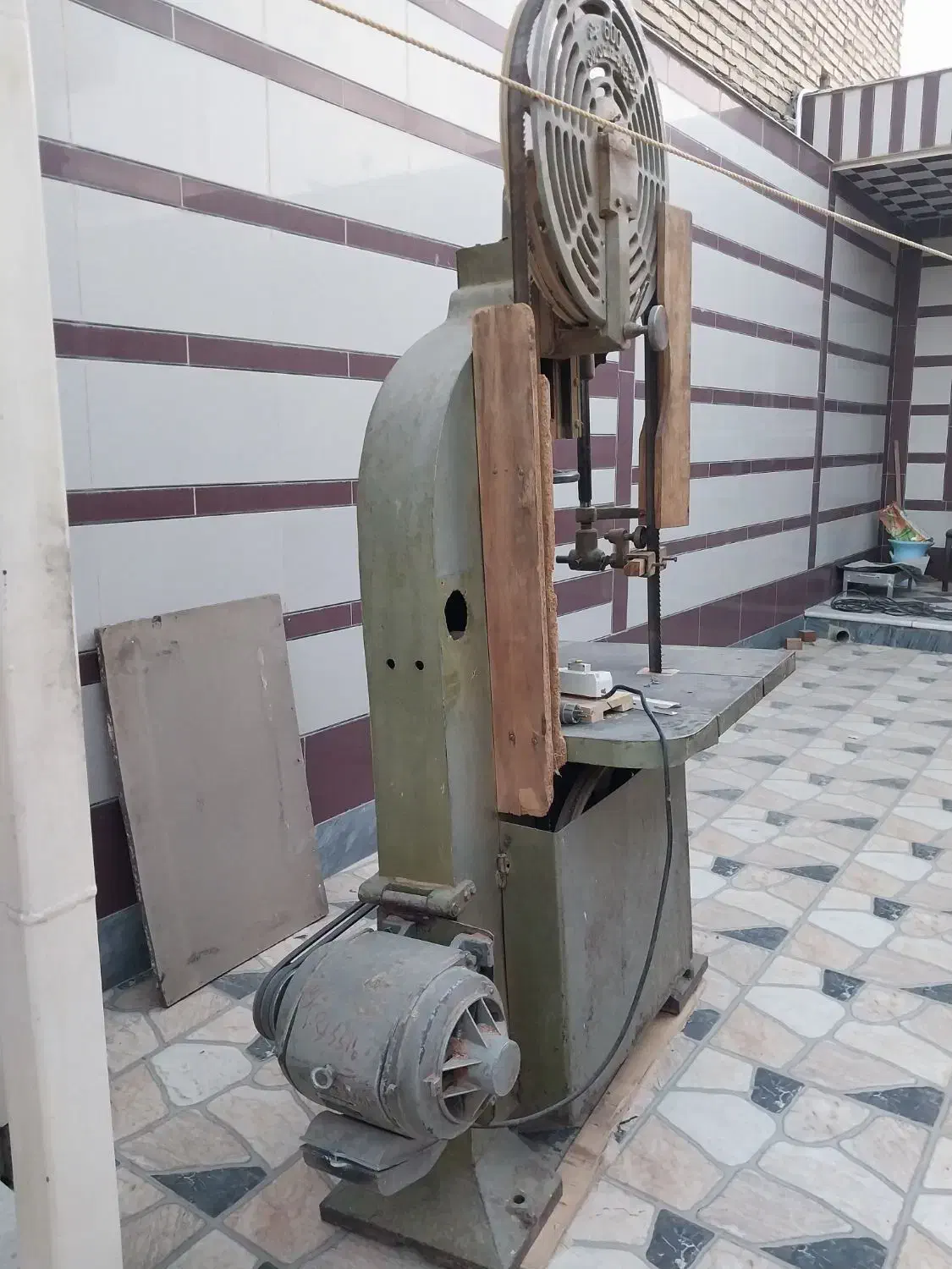 اره تسمه (اره فلکه)|ماشین‌آلات صنعتی|اندیمشک, |دیوار