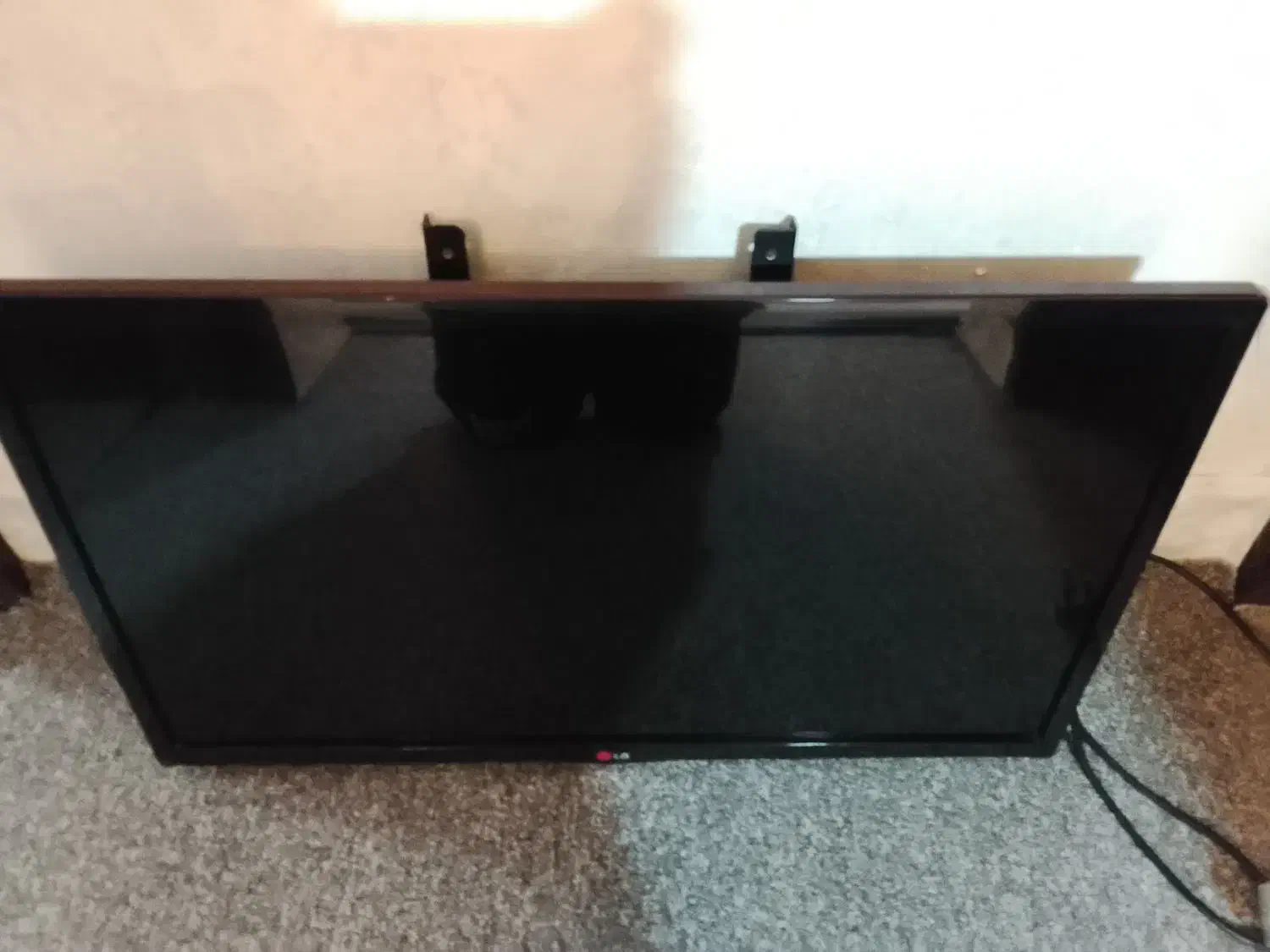 تلویزیون 32اینچ ال جی درحد نو|تلویزیون و پروژکتور|برازجان, |دیوار