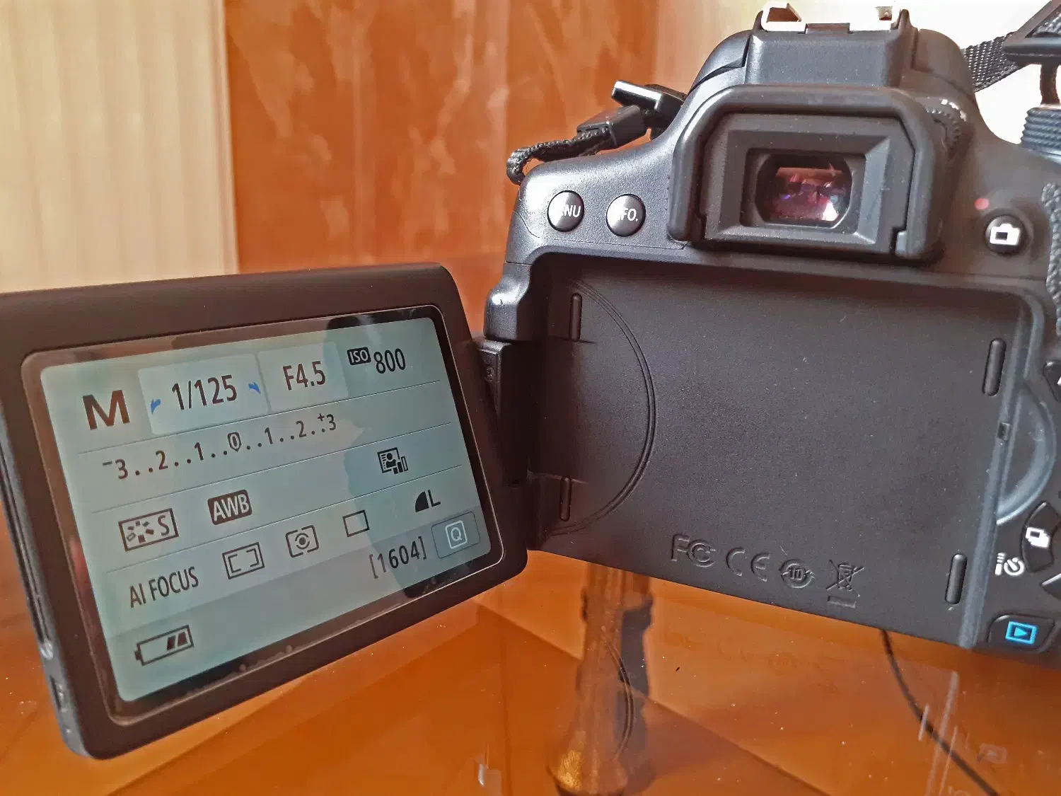 کانن Canon 750d به همراه لنز فیکس 50 میلیمتر|دوربین عکاسی و فیلمبرداری|بجنورد, |دیوار