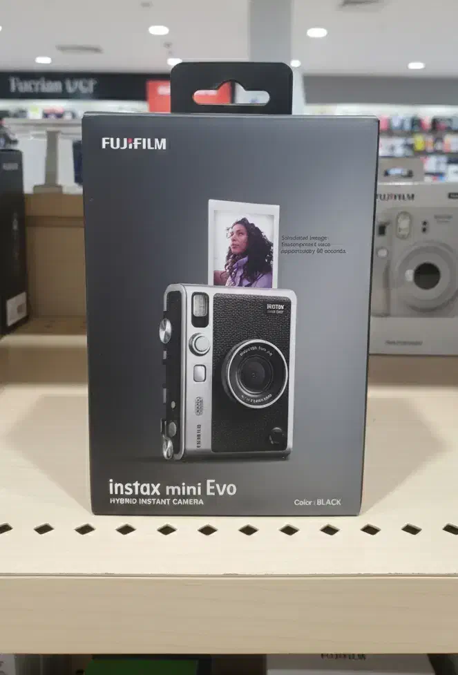 دوربین چاپ فوری با فیلم|دوربین عکاسی و فیلم‌برداری|تهران, شهرک کوهسار|دیوار