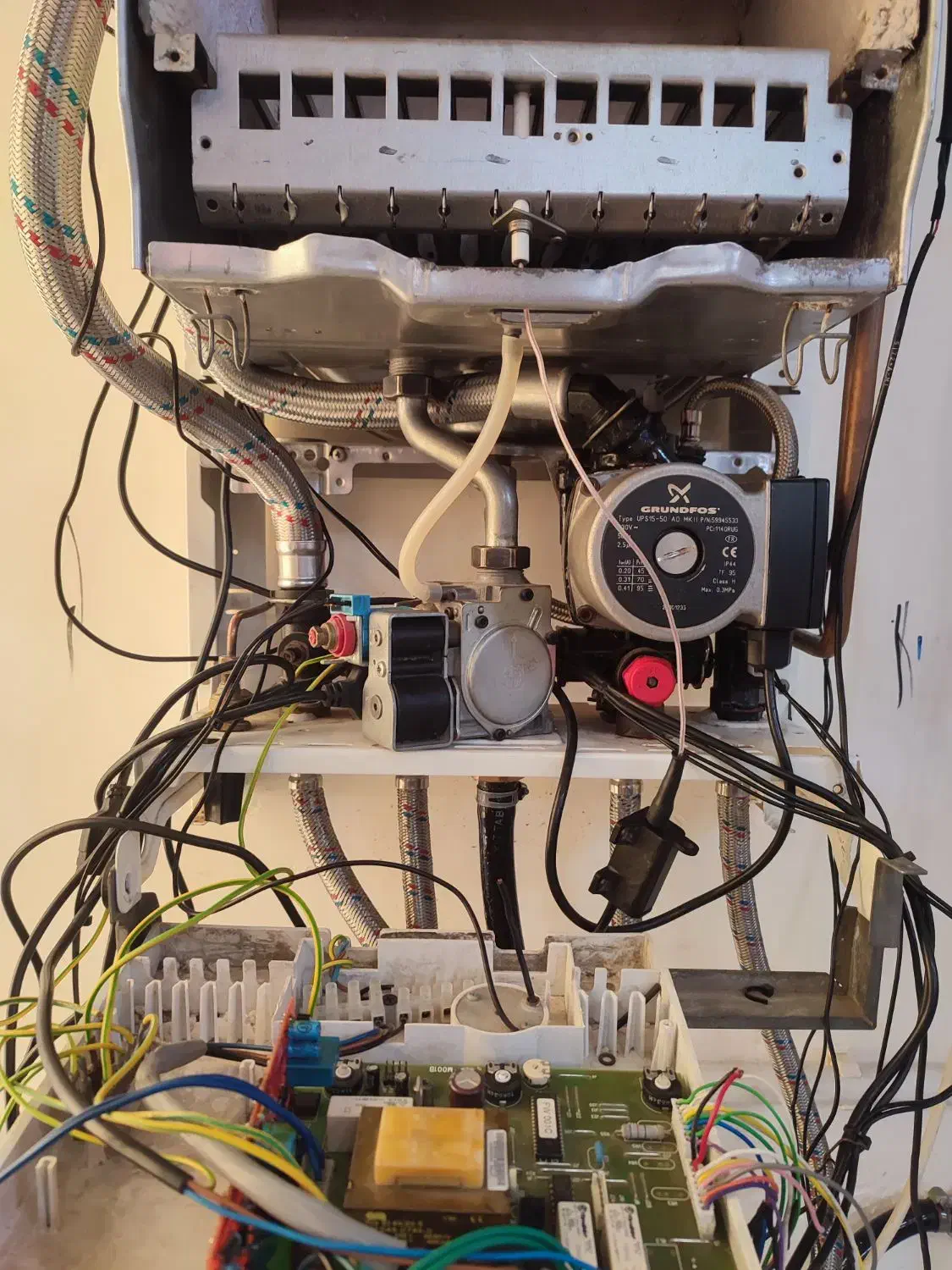 تعمیر کار پکیج|خدمات پیشه و مهارت|کرج, گوهردشت|دیوار