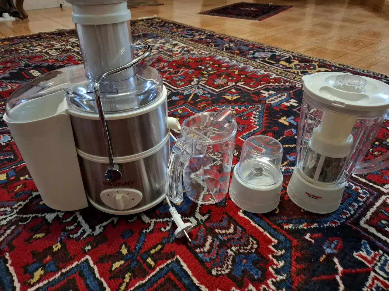 آبمیوه گیری سه کاره|آبمیوهگیر و آبمرکباتگیر|تبریز, |دیوار