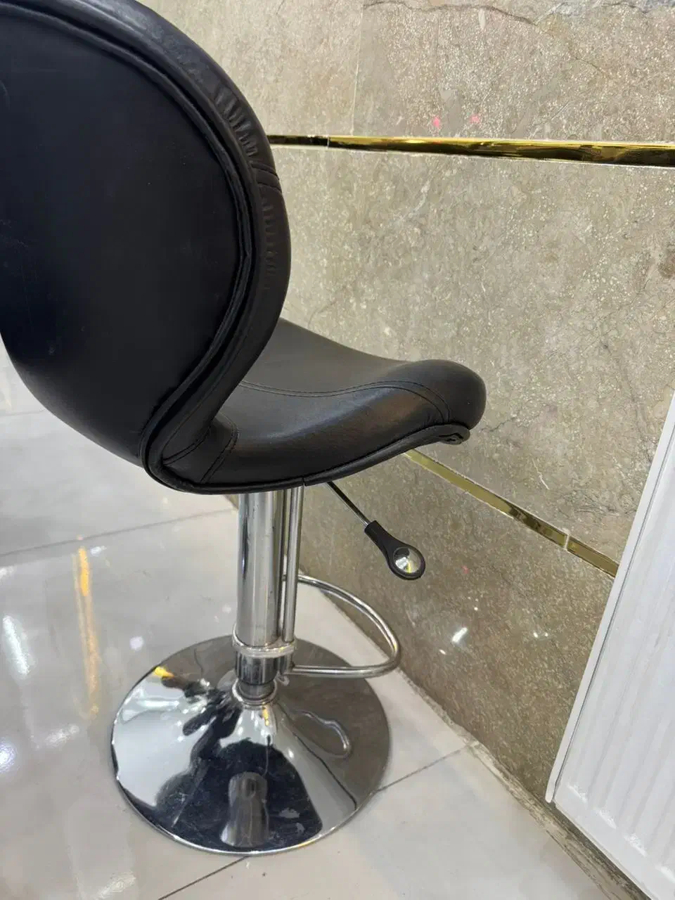 صندلی|صندلی و نیمکت|مشهد, الهیه|دیوار