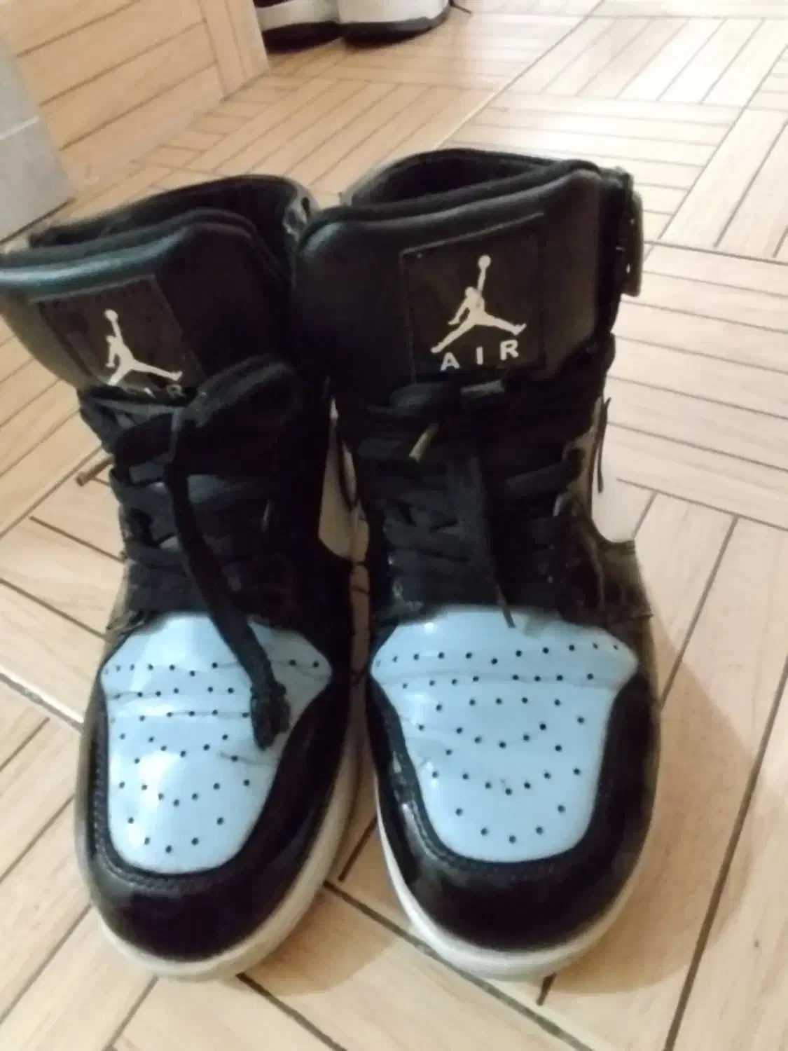 کتونی جردن سایز ۳۸ ،۳۷ هم میخوره|کیف، کفش، کمربند|قائم‌شهر, |دیوار