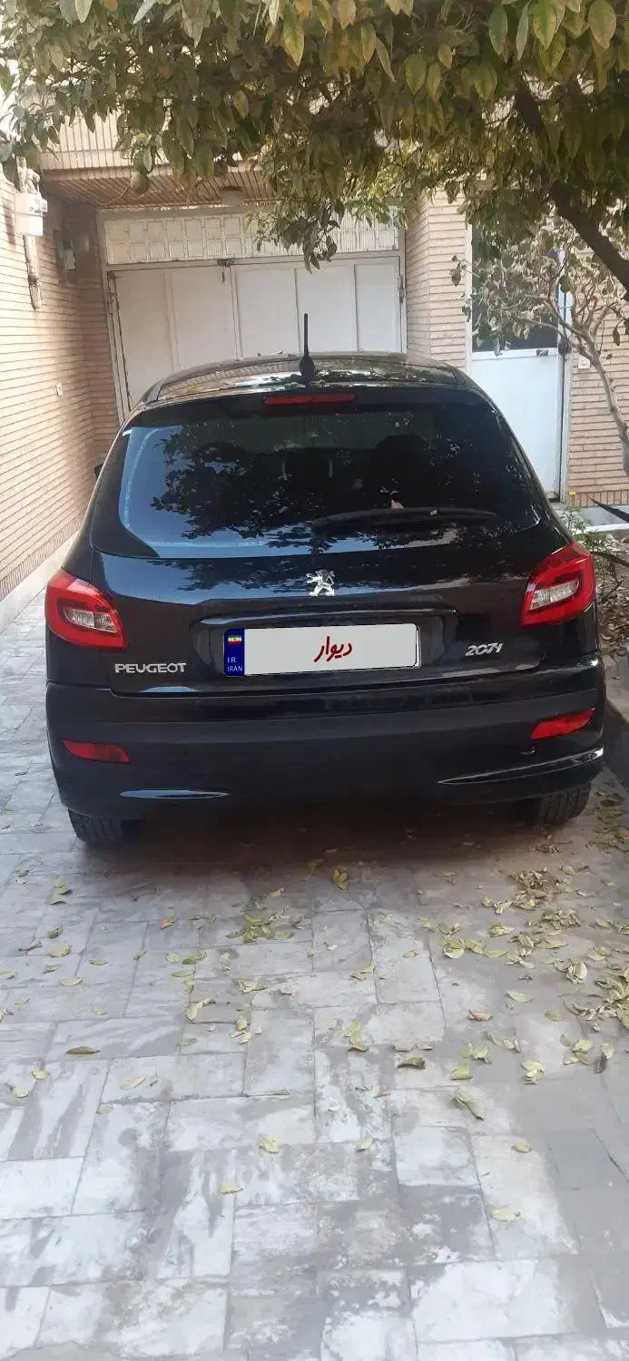 ۲۰۷ پانا|خودرو سواری و وانت|قم, بکایی|دیوار