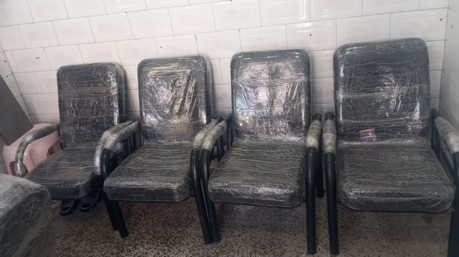 وسایل آرایشگاه مردانه|آرایشگاه و سالنهای زیبایی|تکاب, |دیوار