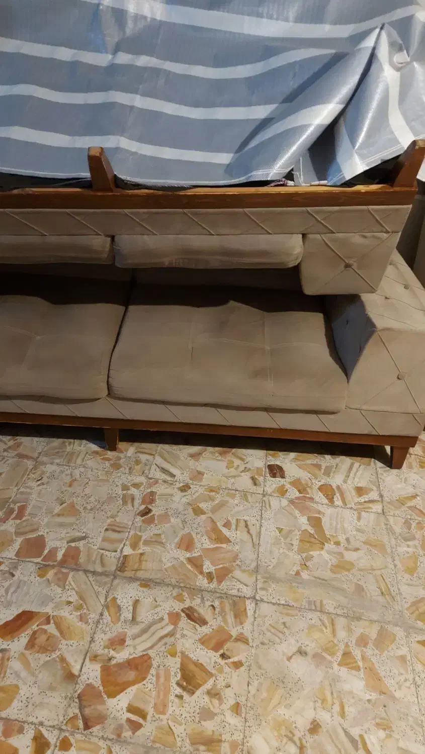 فروش مبل ۷ نفره|مبلمان خانگی و میز عسلی|لنگرود, |دیوار