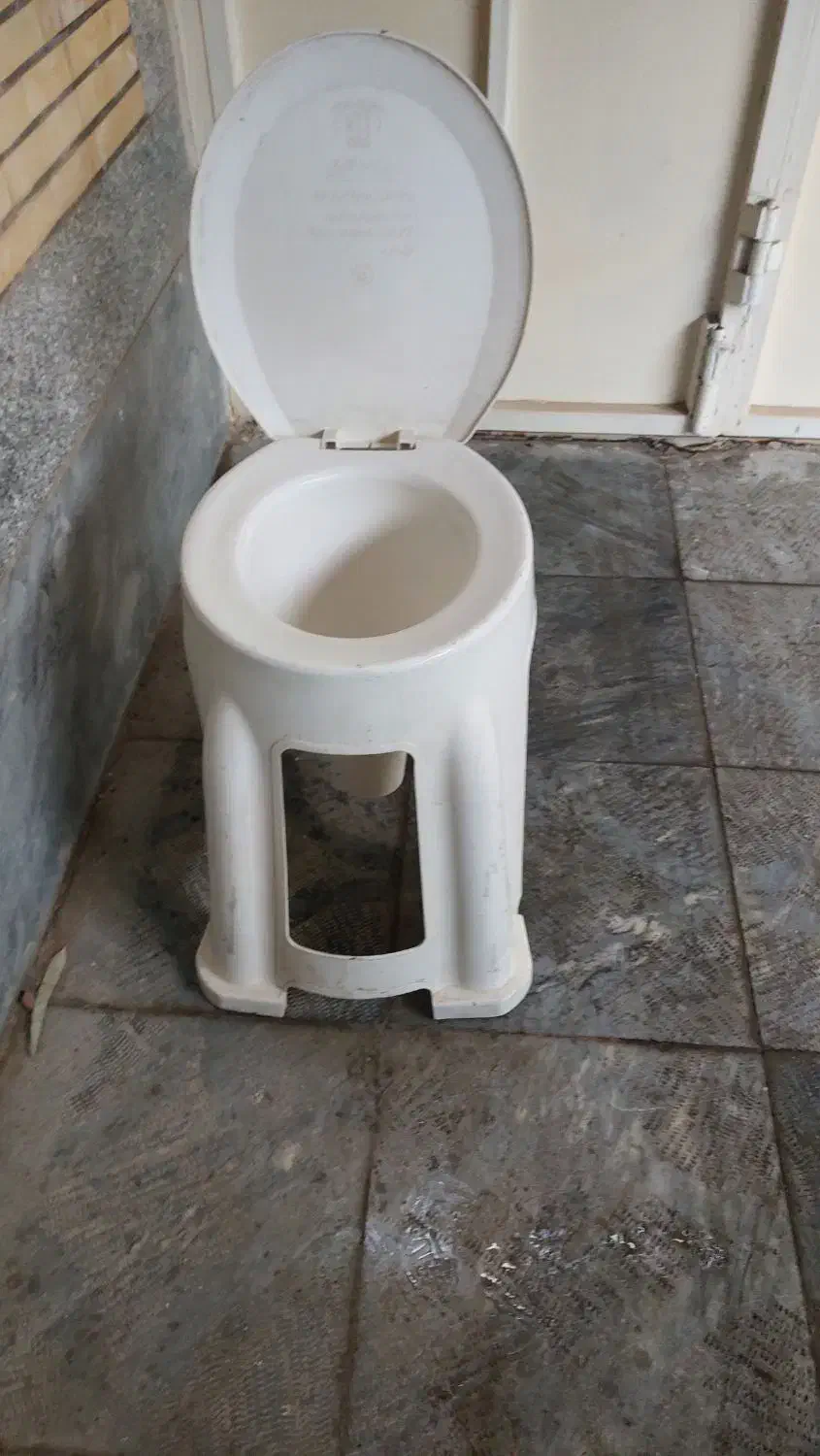 سرویس توالت سیار|لوازم سرویس بهداشتی|اصفهان, بهارستان|دیوار