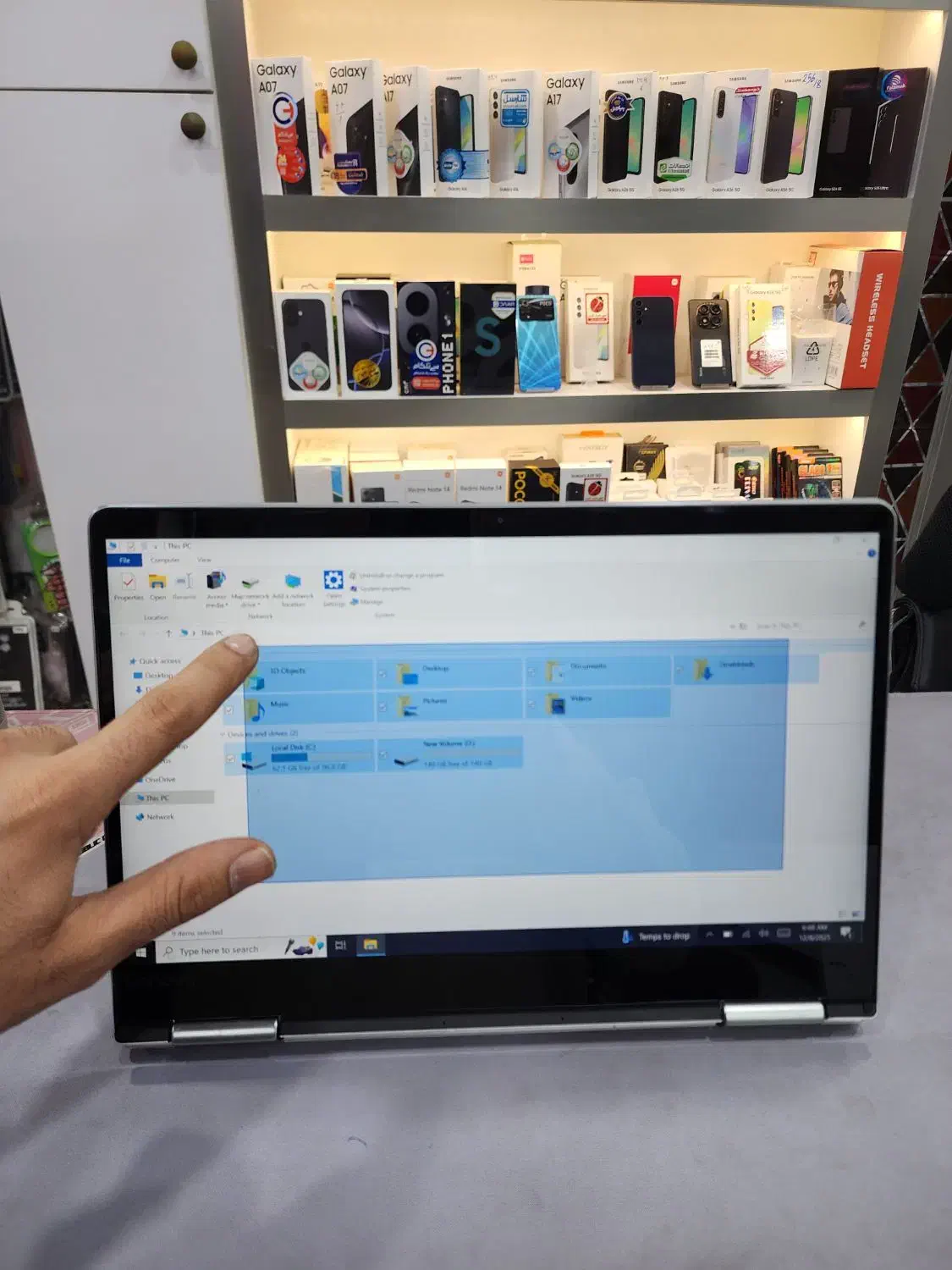 لپتاپ لنوو YOGA Core i5 لمسی . خییلی تمیز|رایانه همراه|سبزوار, نواب صفوی|دیوار