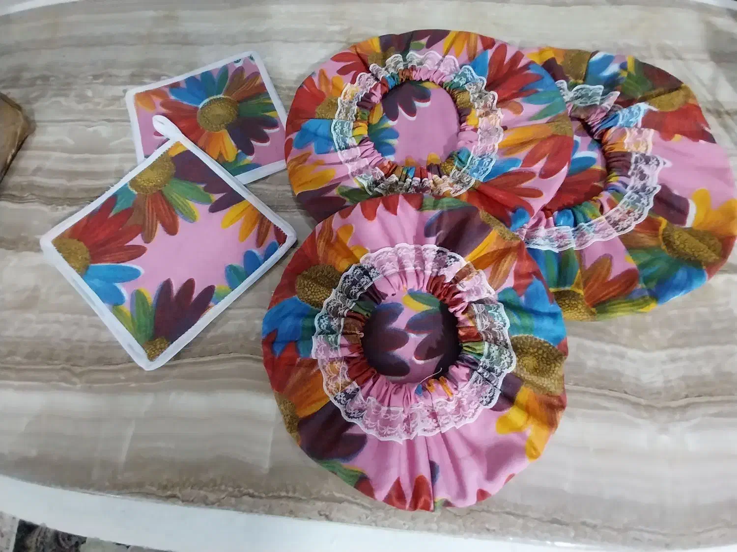 سرویس دمکنی.فوق العاده  مناسب قیمت|سفره، حوله، دستمال آشپزخانه|ساری, |دیوار