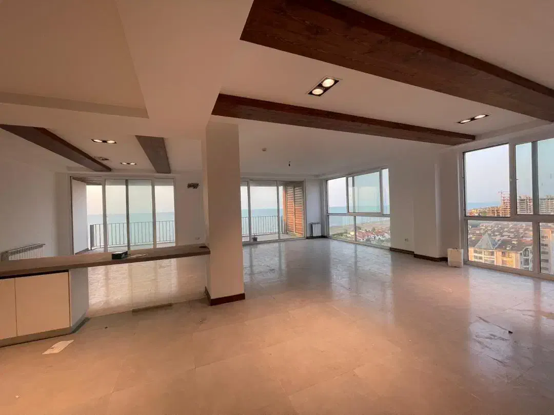 آپارتمان ۲۲۰ متری ۳ خواب نوساز با مشاعات آبی لوکس|اجارهٔ آپارتمان|ایزدشهر, |دیوار