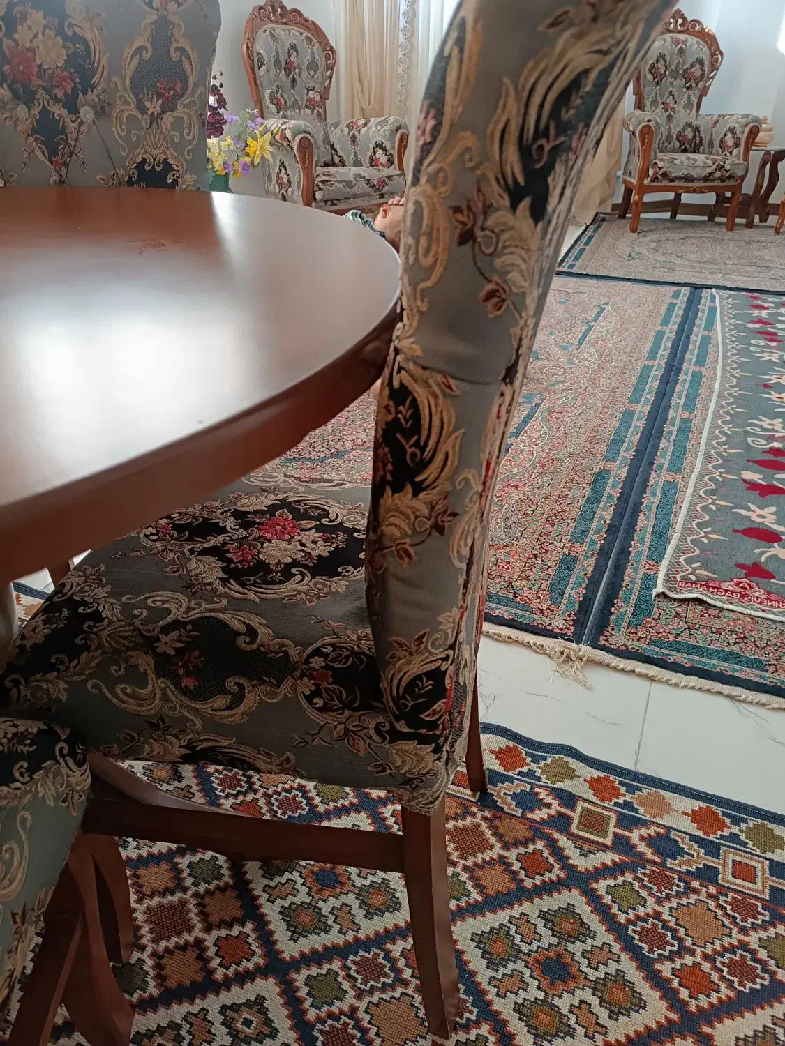 میز غذاخوری|میز و صندلی غذاخوری|زنجان, |دیوار