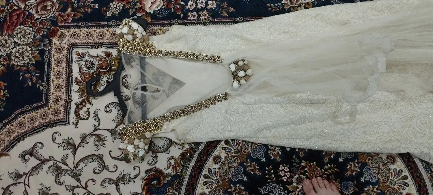 لباس مجلسی، نامزدی|لباس|شهریار, شهریار|دیوار