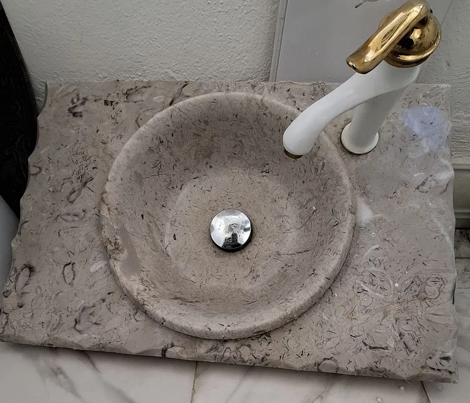 تمام سنگی همراه شیر سفید طلایی|لوازم سرویس بهداشتی|پردیس, فاز ۸|دیوار