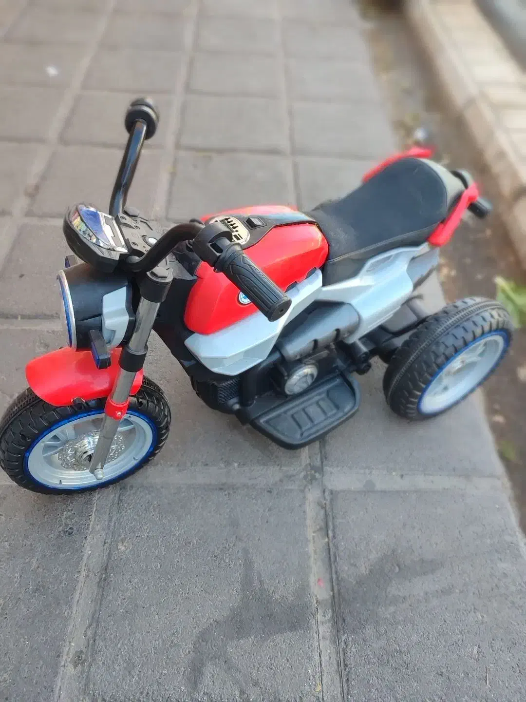 موتور شارژی دو موتوره|اسباب‌‌بازی|ازنا, |دیوار