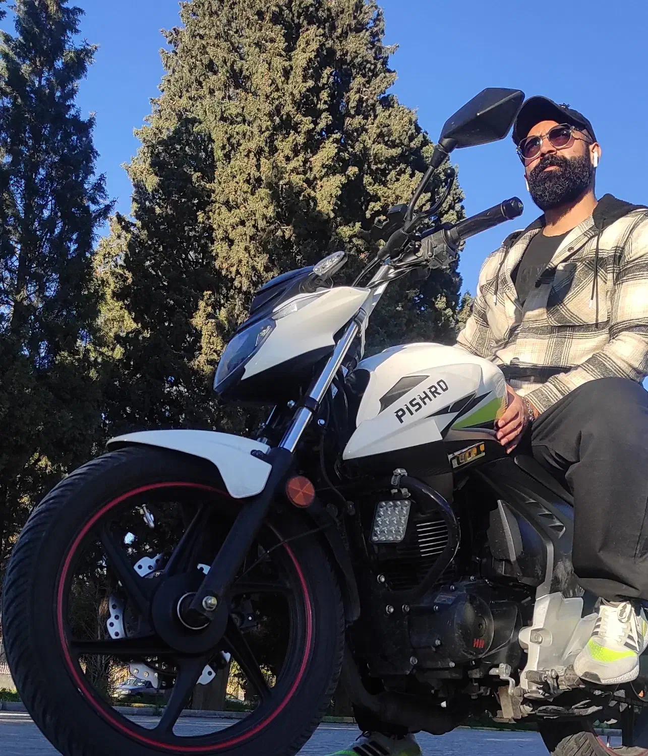 پیشرو پارس ۲۰۰|موتورسیکلت|فولادشهر, فولادشهر|دیوار