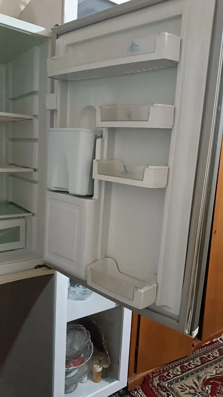 یخچال سالم سالم بدون تعمیر|یخچال و فریزر|مشهد, طبرسی شمالی|دیوار